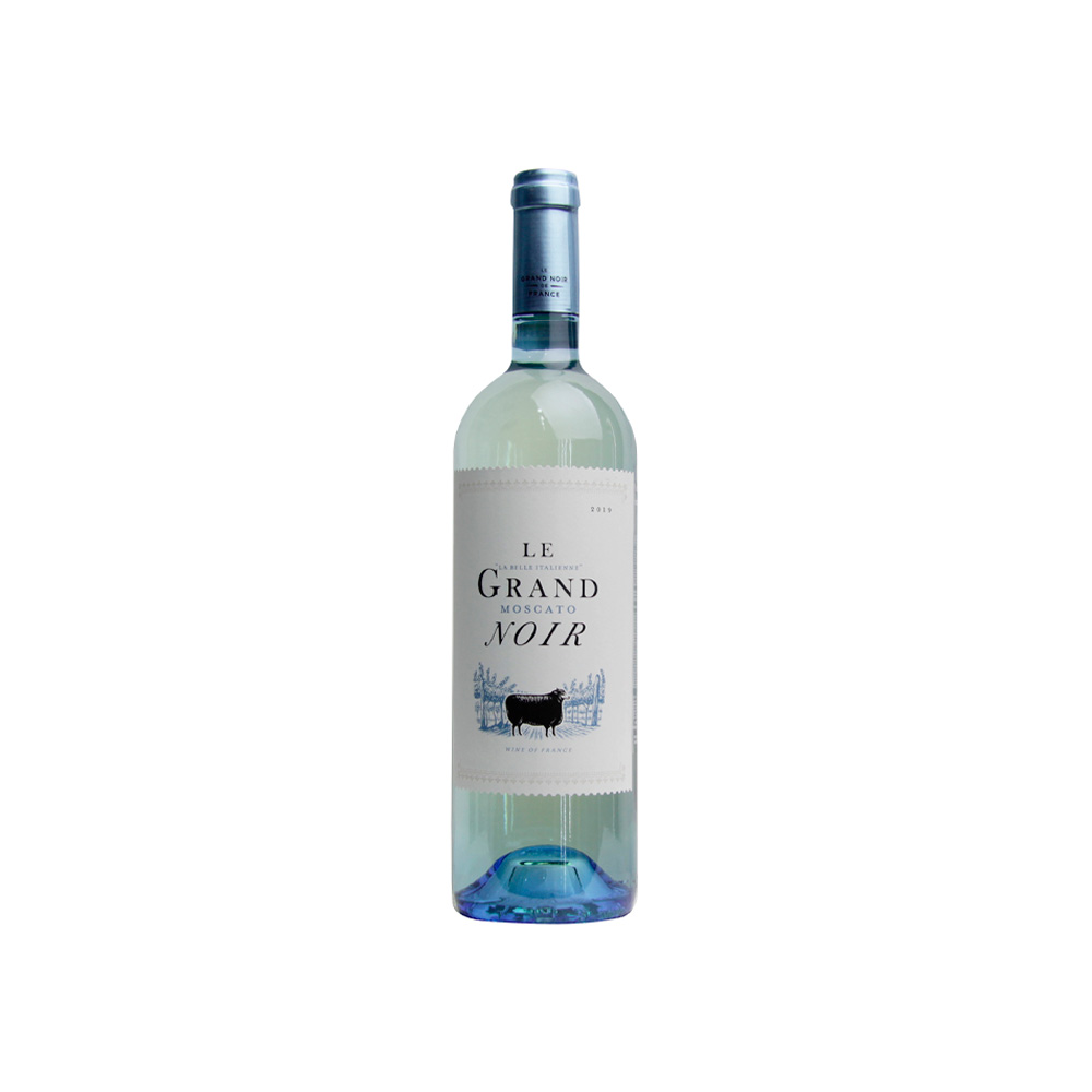Legrand noir. Legrand Noir Chardonnay. Гранд Ноир вино белое голубая. Le Clear вино. Вино le Grand Noir Rose 2021 le Diamant legendaire закуска к нему.